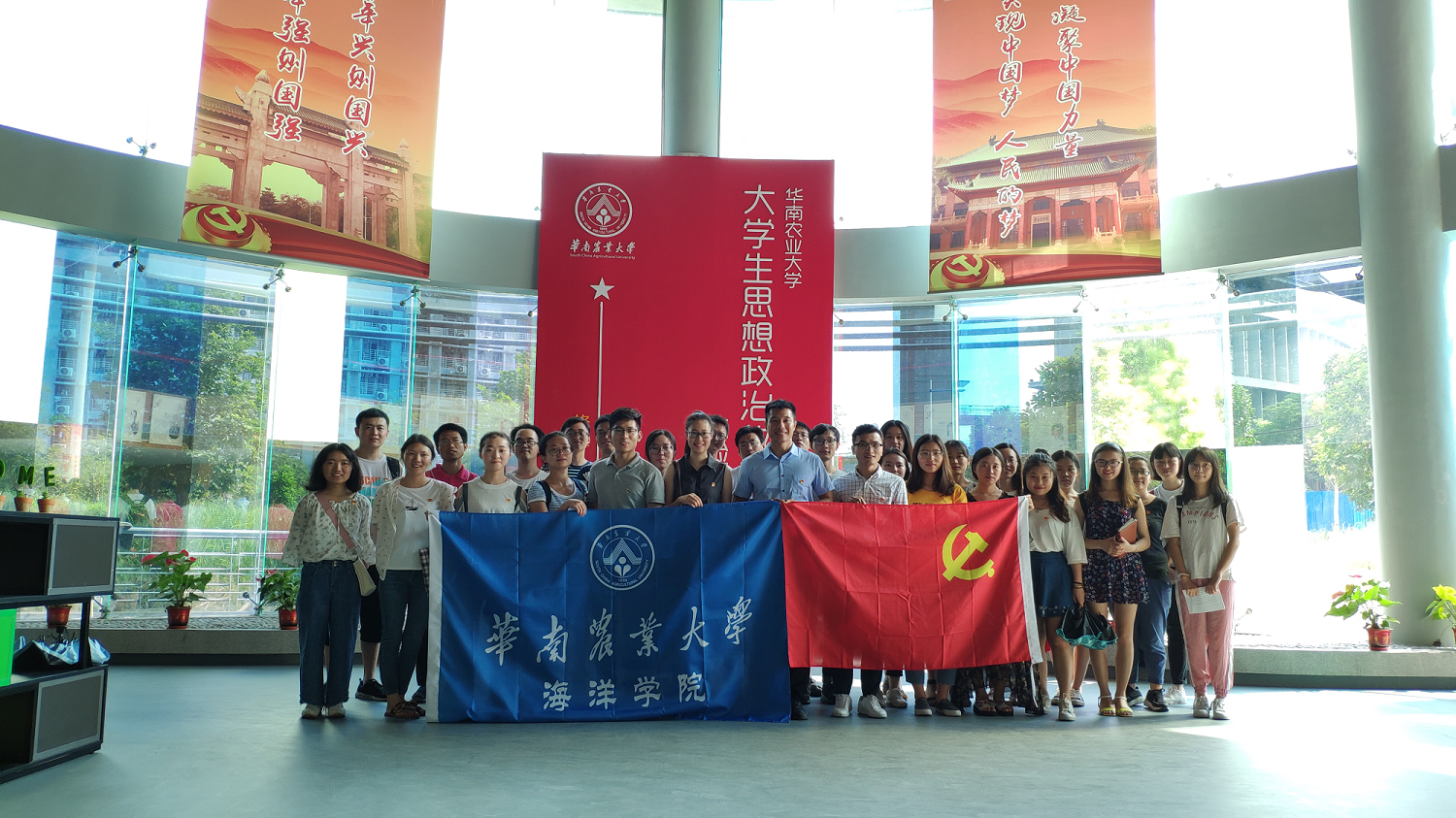 8dbaaa526e914dd4ae2f85a8e4126403.png 图片3.png